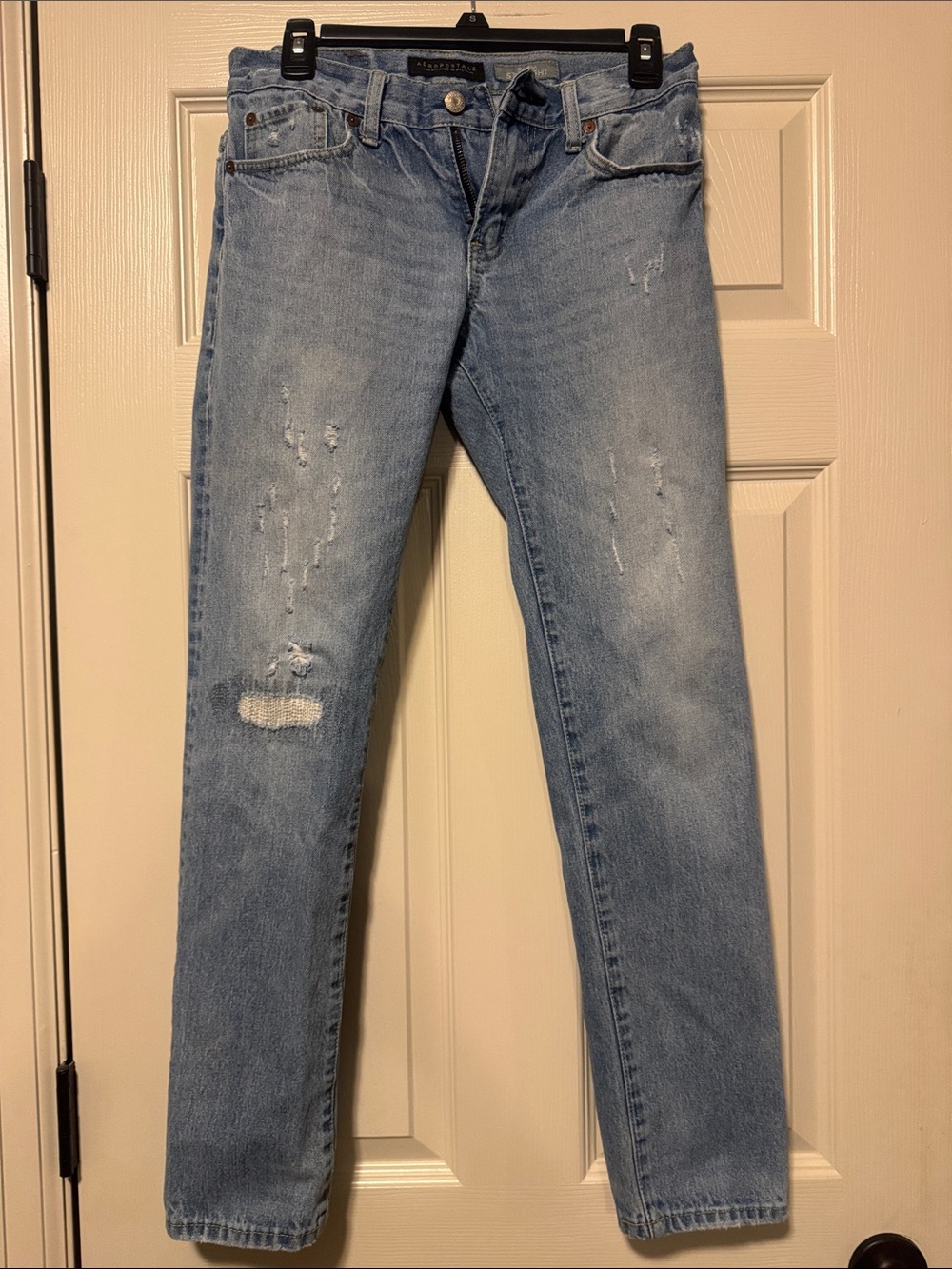 Aeropostale Men’s Slim Straight Light Blue Distressed Jeans